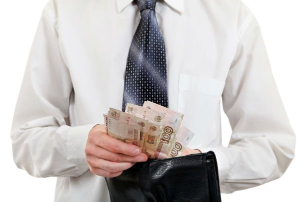 When can an employee who is at fault not pay? (Photo: Sabphoto - Fotolia.com). 